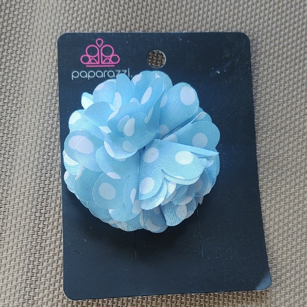 Paparazzi Kids Blue Polka Dot Hair Clip